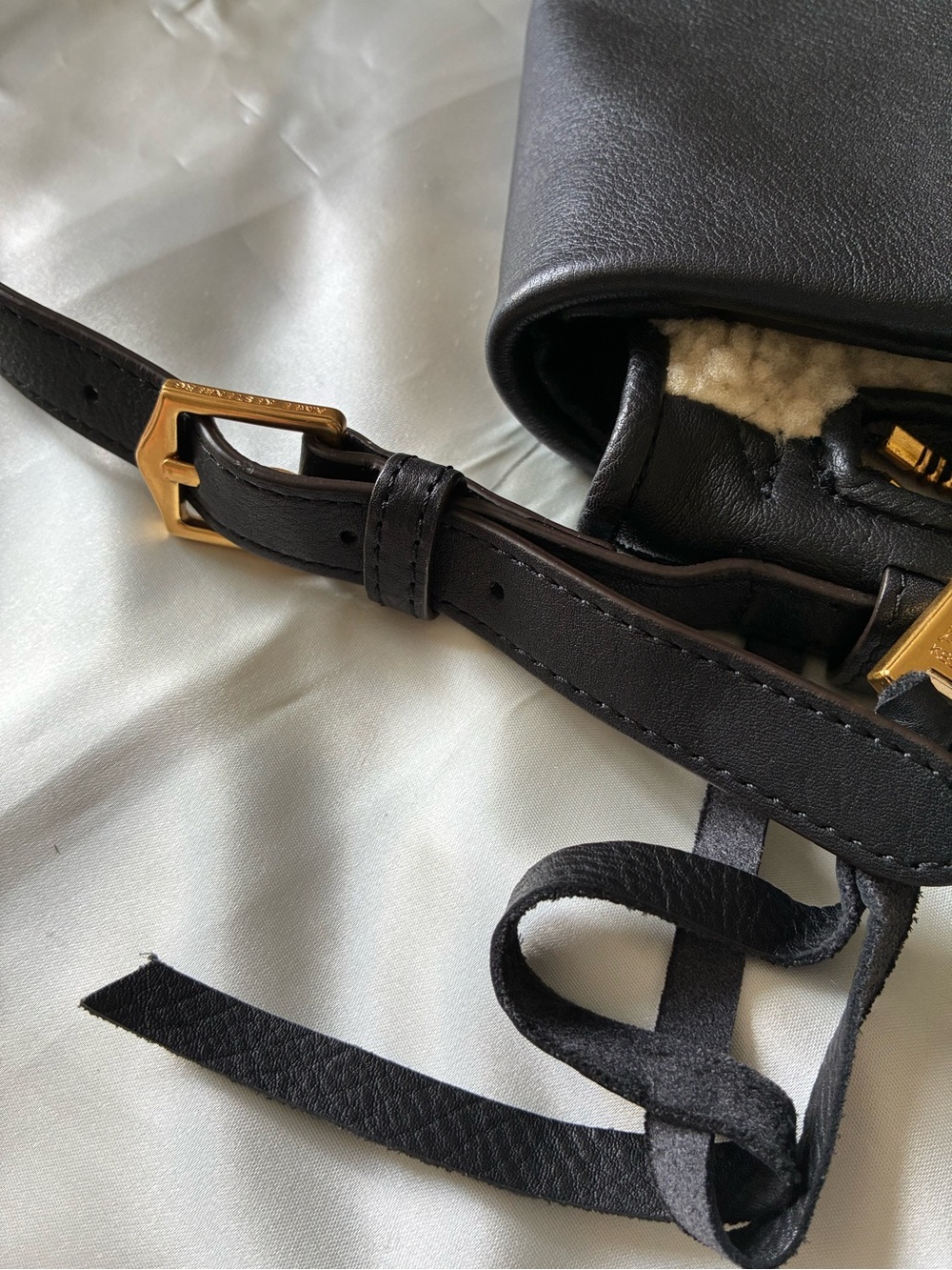 Aimee Kestenberg boho Bali natural shearling shoulder bag - Picture 8 of 9